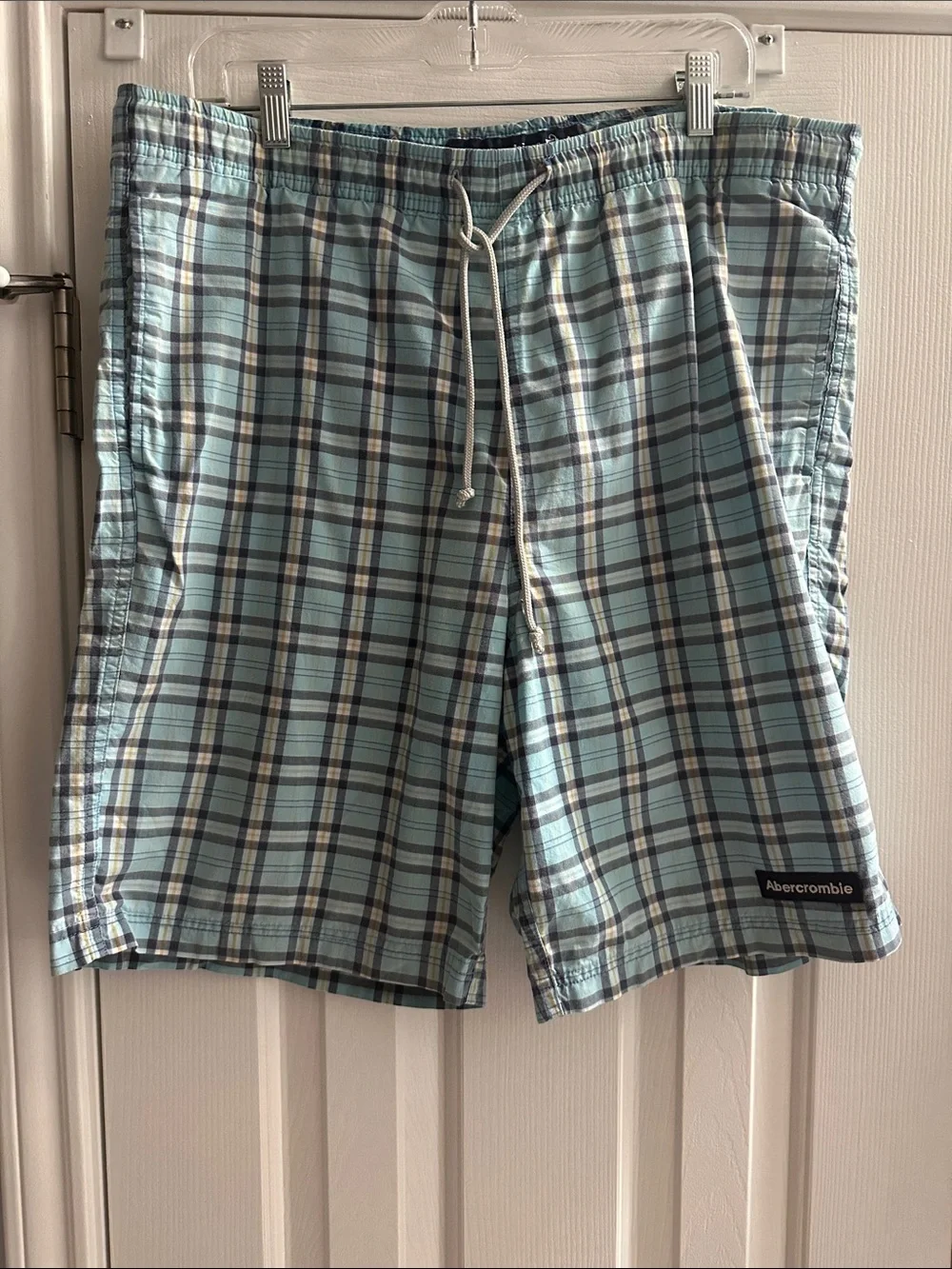Abercrombie & Fitch Y2K Light Blue and Navy Plaid Swim Trunks M 2000s Preppy
